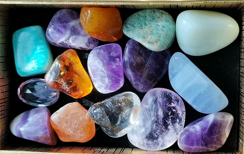 Unikatni programirani kristali