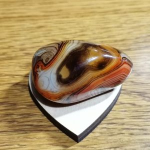 Unikatni programiran kristal jaspis – personaliziran kristal za podporo življenjskih področij